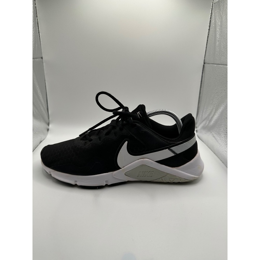 Nike Legend Essential 2 Training Shoes Mens 11 Black CQ9545-001 Good Condition
